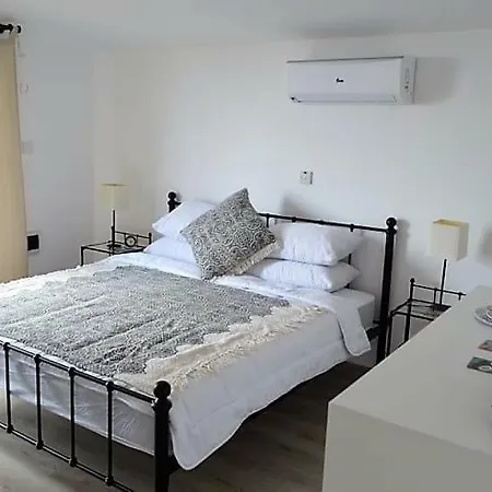 House On The Hill فندق مبيت وإفطار *