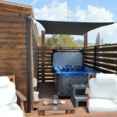 House On The Hill فندق مبيت وإفطار *